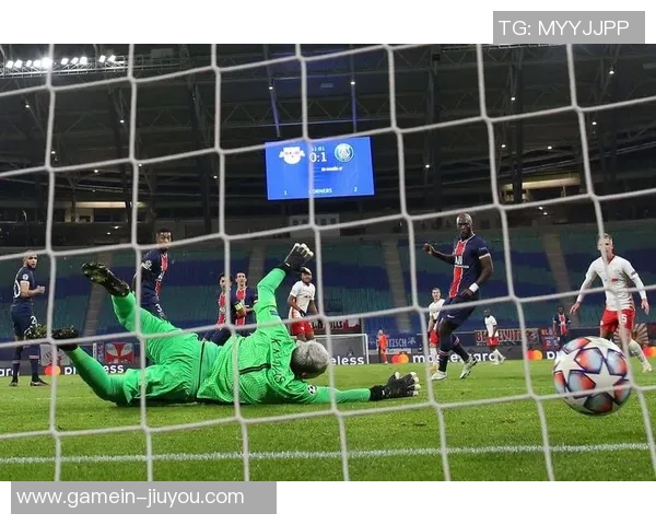 欧冠激战莱比锡大胜巴萨红牌争议引发全场热议与十大精彩进球回顾